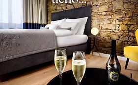 Kalix Boutique Hotel